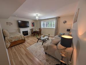Modern, private & luxurious executive suite