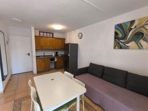 Apt las Américas Parque Cattleya