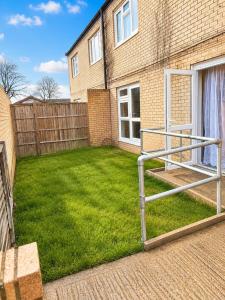 Boulevard Apartment - Fully Accessible Flat - City Centre -Parking- Sleeps 3