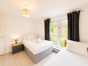 Boulevard Apartment - Fully Accessible Flat - City Centre -Parking- Sleeps 3