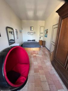 La maison aux volets bleus