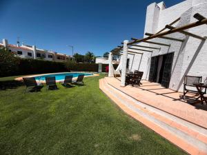 Villa Vilamoura, Piscina Jardim Prestige For Home