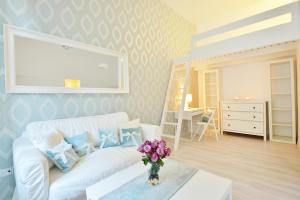 Gozsdu Apartments in Center