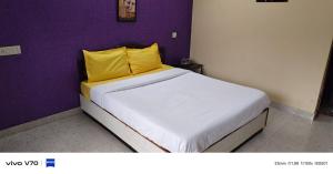 ROYAL budget Rooms