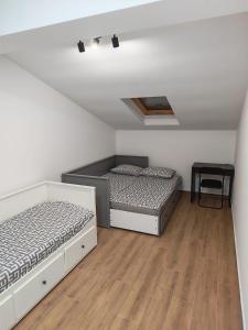 Luxury duplex with underfloor cooling plus parking