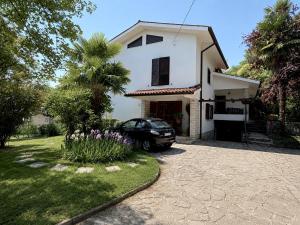 Mediterranean Garden Villa Room for 2