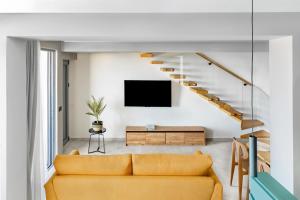 Merivian Seaside Suites
