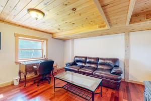 Tranquil Haven | Secluded waterfront house with sauna, dock, kayaks, canoe, gym