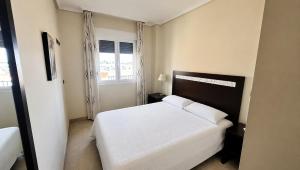 Ground floor apartment with pool In front of the golf course