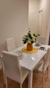 The Central Luxe
