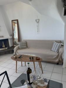 Seafront Maisonette in Fourka