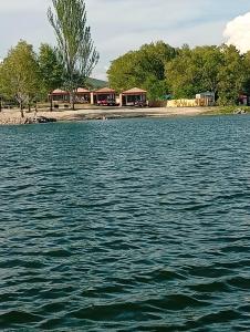 Sevanta Lake Cottages