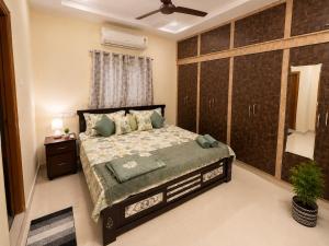 Aviora Service Apartments Gachibowli