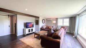 Penobscot View, 4 bedroom home in Rockland Maine
