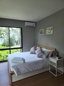Apartment with sea view Rawai Beach Title Phase