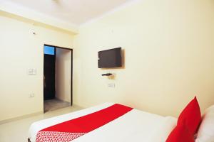 Hotel O Lal Residency