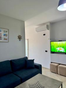 Curri Apartment in Twin Tower- modern Apartament 4 people, 3 min from the Beach