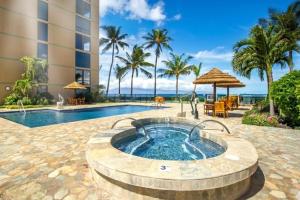 Mahana Oceanfront Studio Unit Sleeps 3 Car Included with 6 nights MAH 502 by KBM
