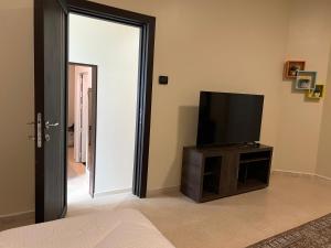 Stylish 2BR Escape Near Muscat City Centre