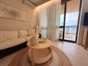 Oasis VIP Club - Boutique Studio
