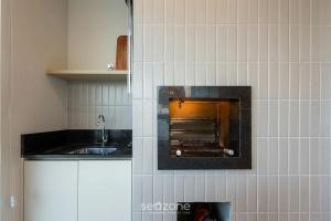 Apto Moderno cchurrasq. em Penha LHC1303