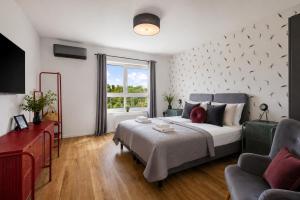 Baltica Towers Seaside with Gym, Tennis & Sauna by Lion Apartments