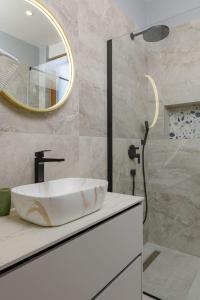 Royal Oak beachfront residence Trogir Seget Vranjica