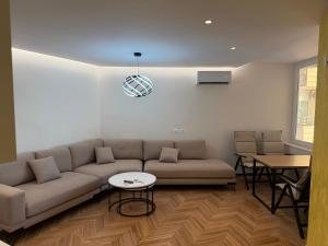Golden Sunset Apartment
