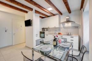 Appartamento Fabrizia in the Heart of Riva - Happy Rentals