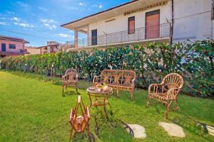 Casa Smeralda a 200m From The Sea - Happy Rentals