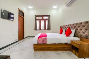 Hotel O Pratham Inn