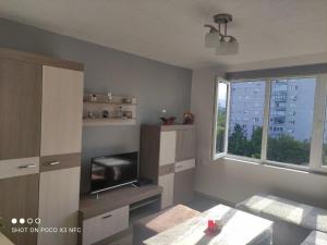 Cozy Modern Studio in the Heart of Karposh, Skopje