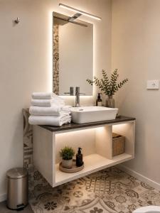 ComeCasa Duomo Exclusive 2 Bedrooms Apartment