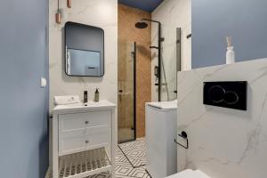 Plac Unii Duo - Gdynia City Center by Lion Apartments