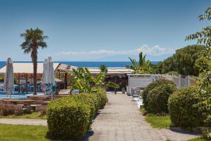 Skion Palace Beach Hotel
