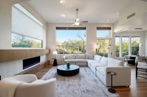 White Feather 3BR Retreat Pool Spa & View