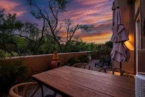 White Feather 3BR Retreat Pool Spa & View