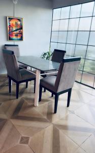 Residencia Monday