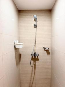 Modern Cozy Stay in BGC near Uptown mall