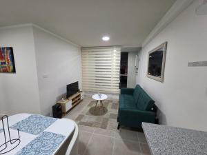 A solo 1 cuadra del Faro de La Serena, Piscina, Cancha de Pádel, Estacionamiento Privado, Smart TV, Capacidad para 6 personas