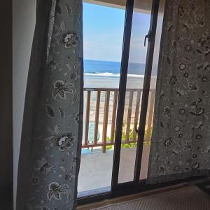 Stellas Beach HouseResort