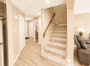 Entire Home With Garage