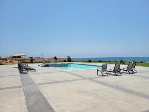 La Jolla Excellence Luxury lower floor unit
