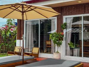 Mango & Olives Cozy Garden Home 5 Min to Lio Beach