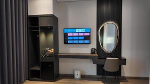 LION 7 HOTEL
