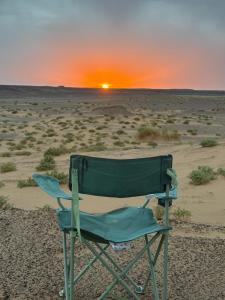 Welcoming Saharra luxury camp VIP