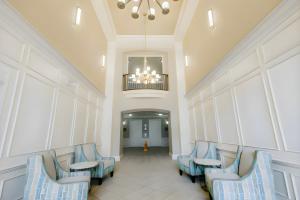 2BR Condo l Convention Center l 6min Epic