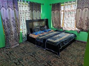 HAMRAAZ GuestHouse