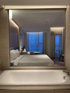 Khách sạn căn hộ 5 sao Alacarte Hạ Long