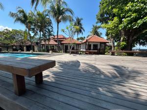 Alice Beach Club & Resort